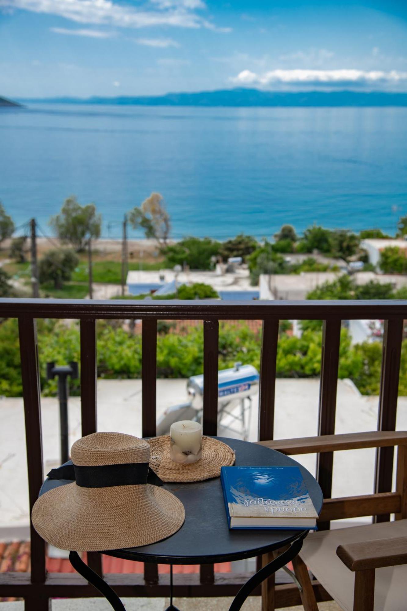 Lilian Beachfront Apartments Neo Klima Dış mekan fotoğraf
