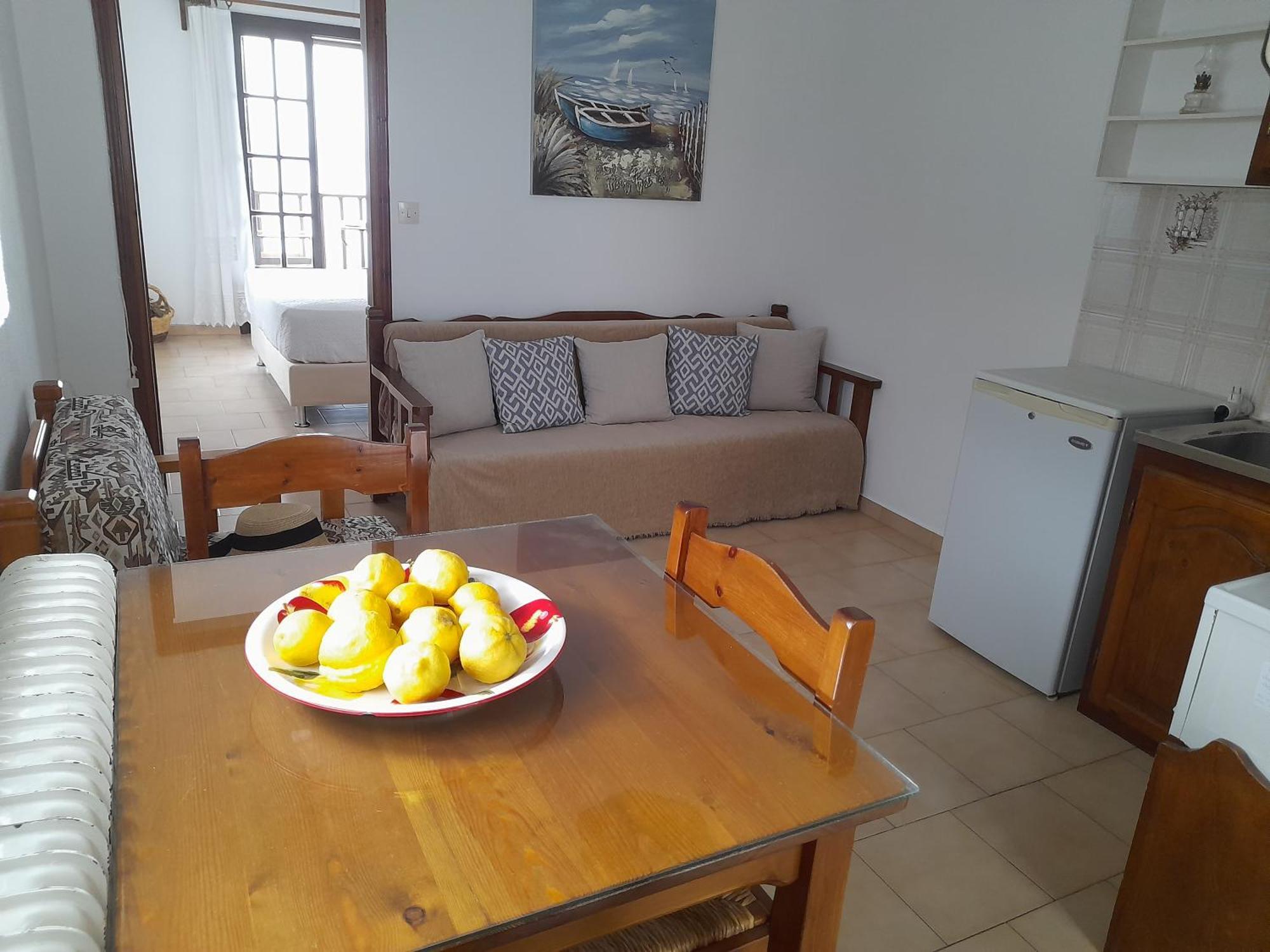 Lilian Beachfront Apartments Neo Klima Dış mekan fotoğraf