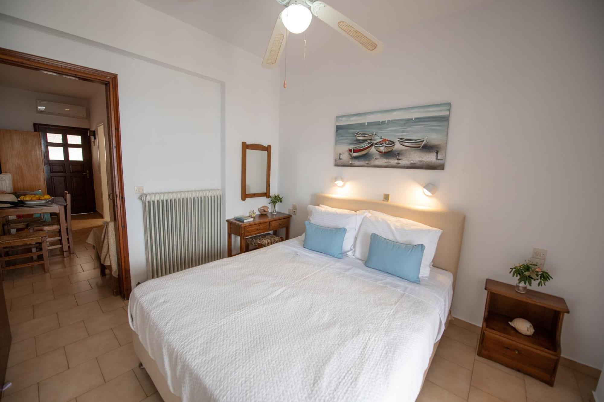 Lilian Beachfront Apartments Neo Klima Dış mekan fotoğraf
