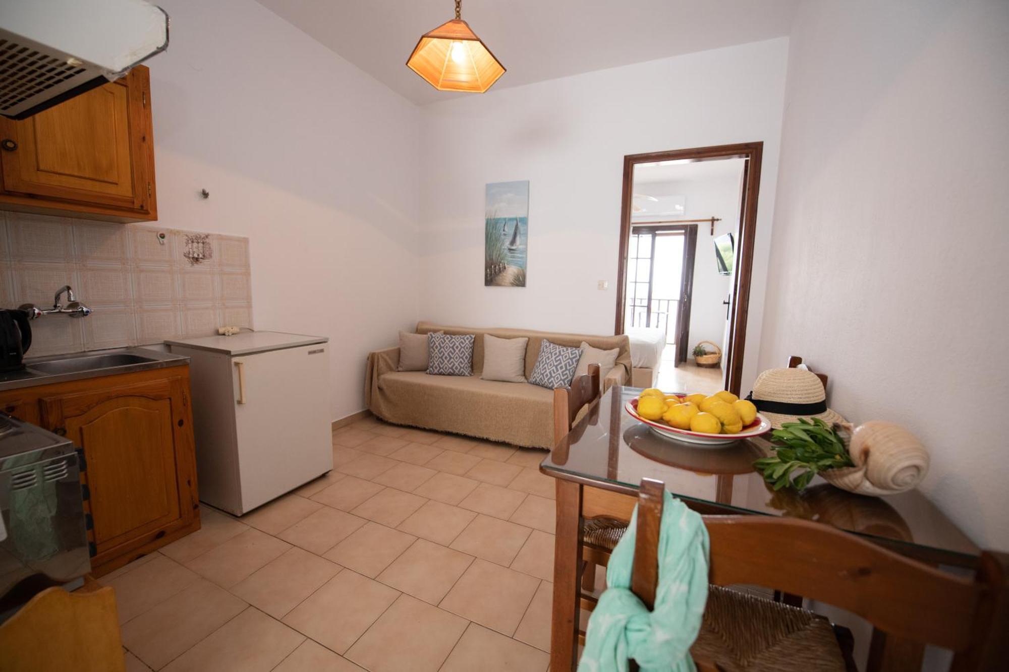 Lilian Beachfront Apartments Neo Klima Dış mekan fotoğraf