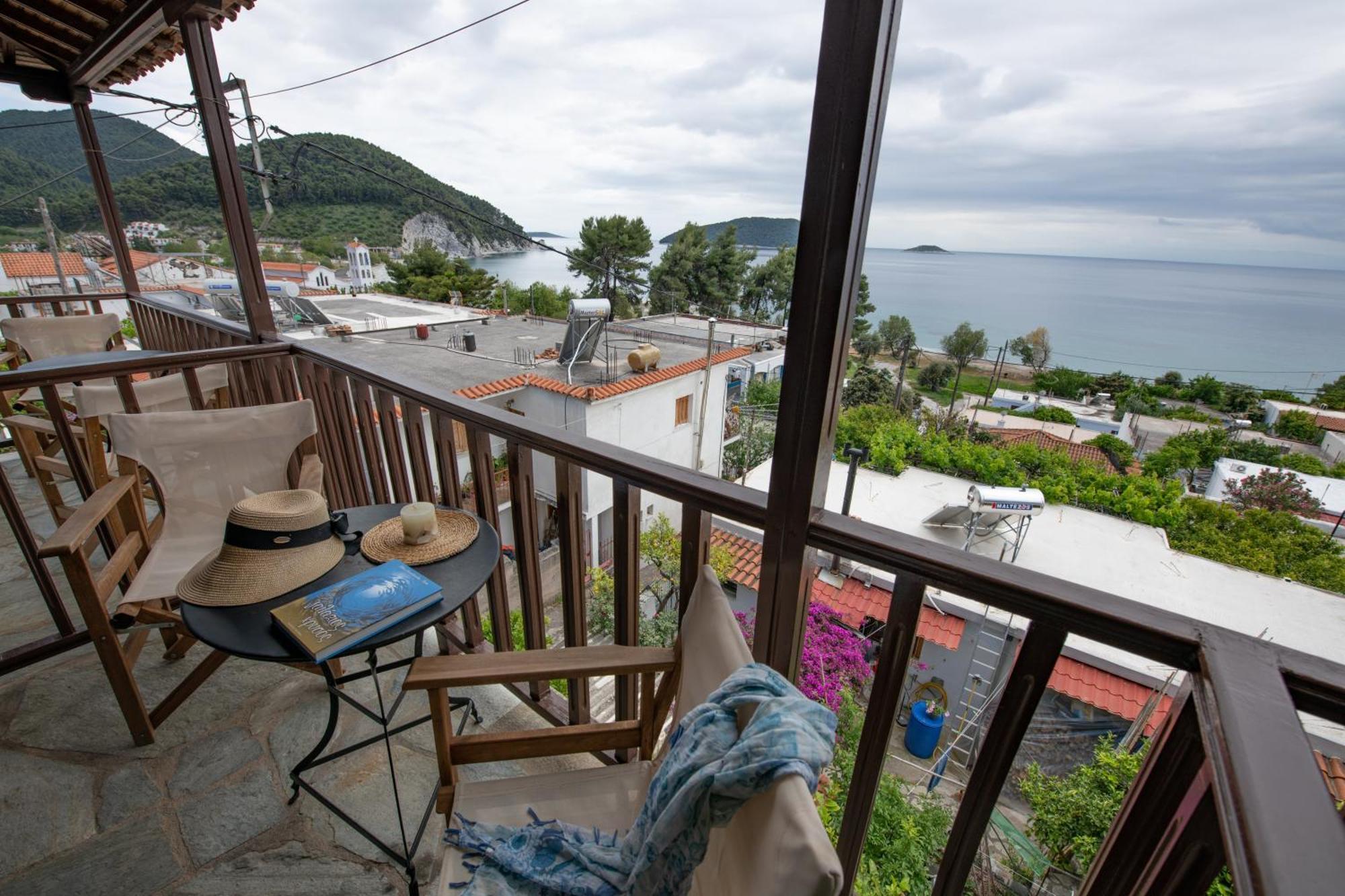 Lilian Beachfront Apartments Neo Klima Dış mekan fotoğraf